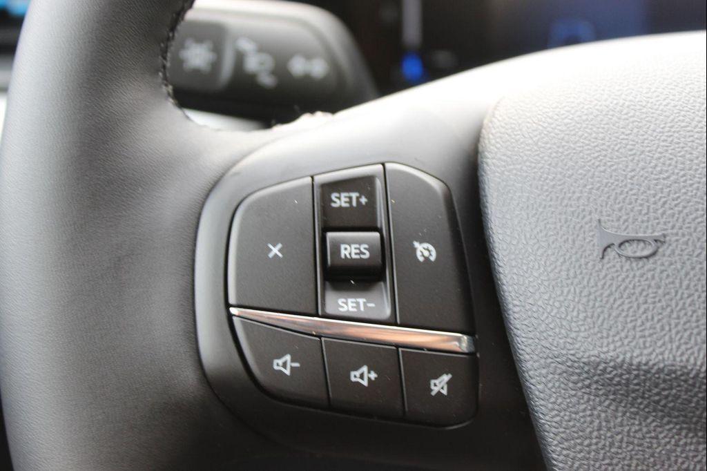 new 2025 Ford Maverick car, priced at $33,088