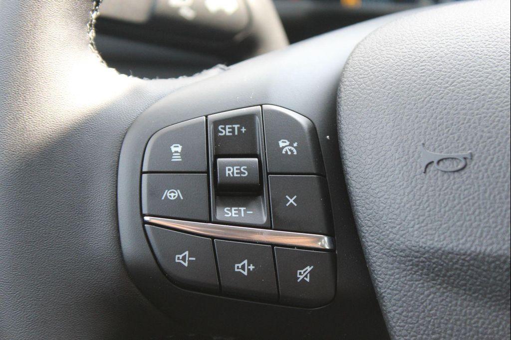 new 2025 Ford Bronco Sport car, priced at $33,454