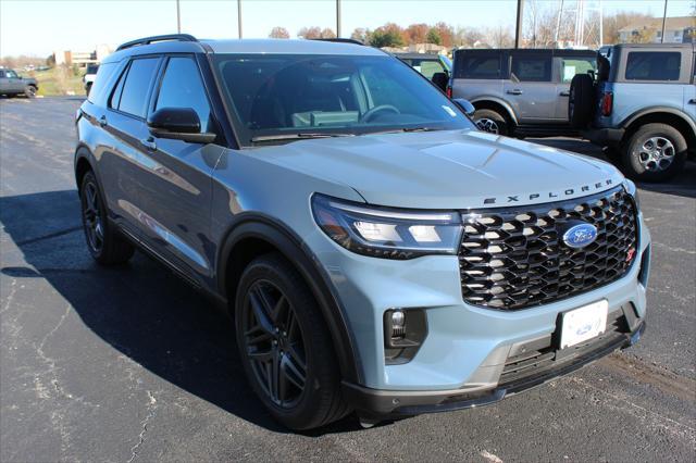 new 2025 Ford Explorer car, priced at $57,976