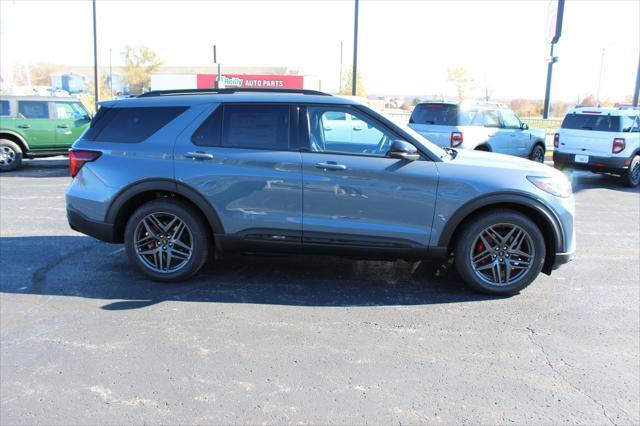 new 2025 Ford Explorer car, priced at $57,976