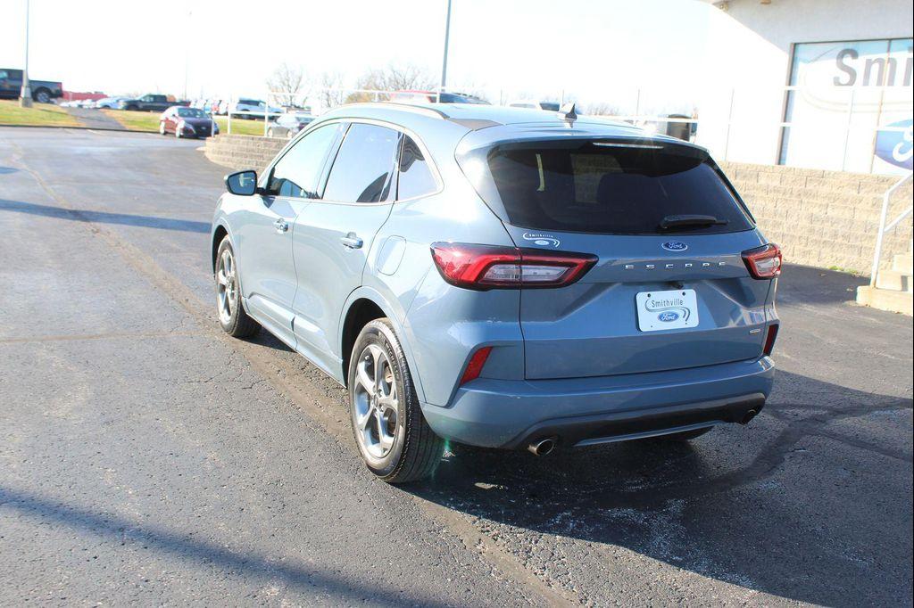 used 2023 Ford Escape car, priced at $22,816