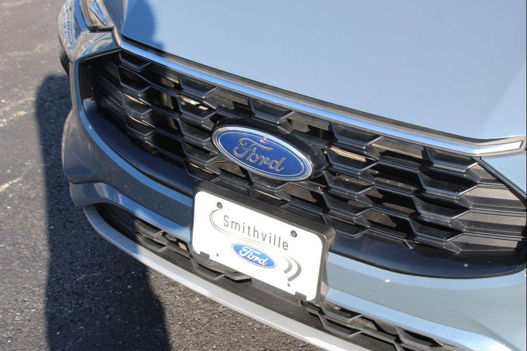 used 2023 Ford Escape car, priced at $22,816