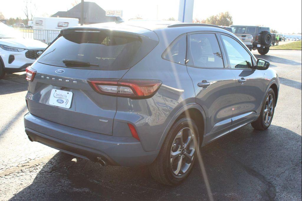used 2023 Ford Escape car, priced at $22,816