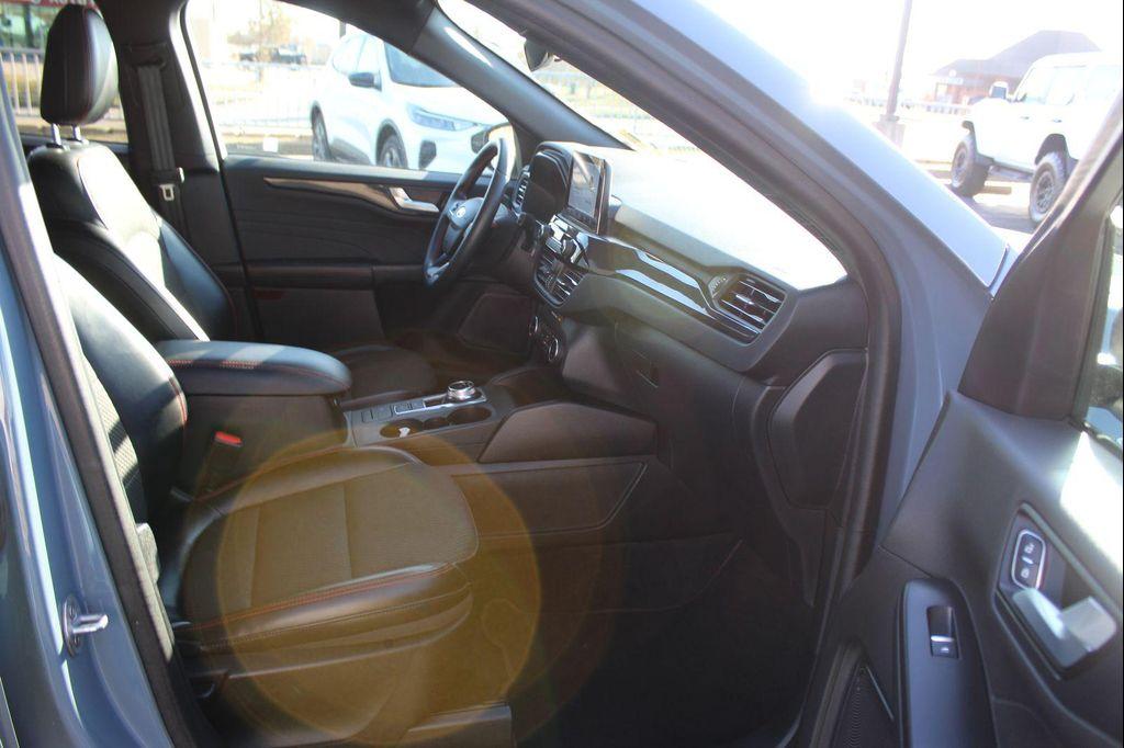 used 2023 Ford Escape car, priced at $22,816