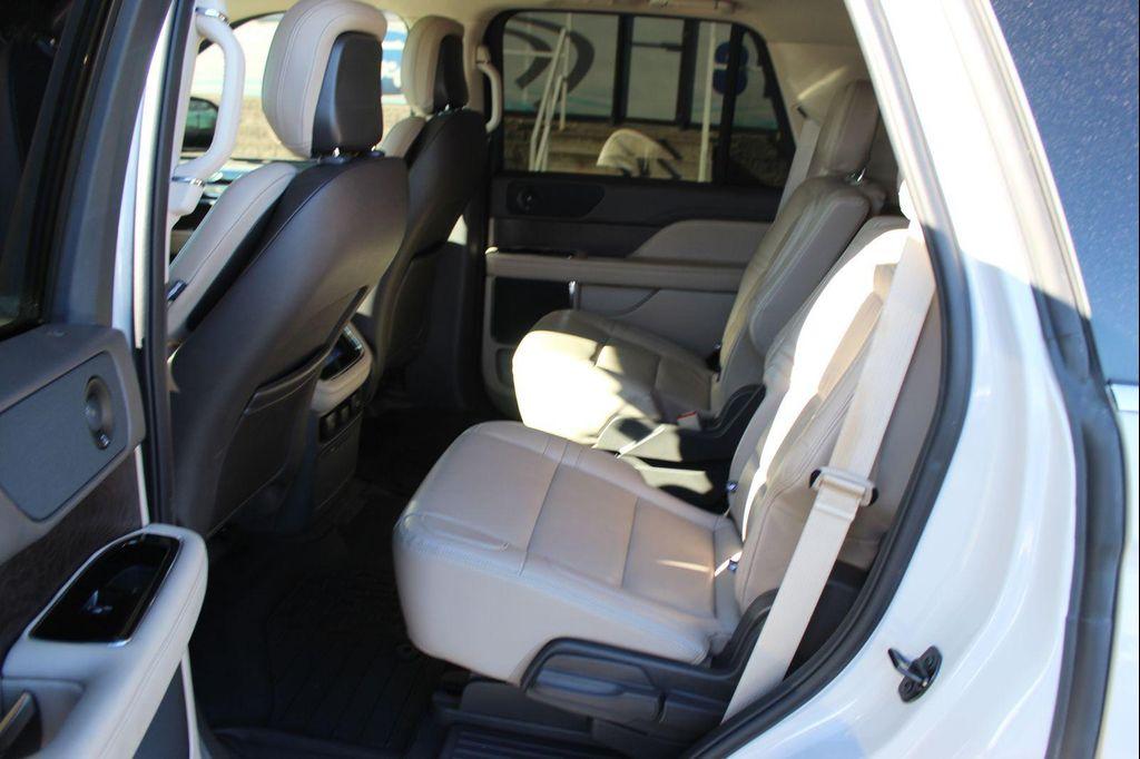 used 2024 Lincoln Navigator car, priced at $61,498