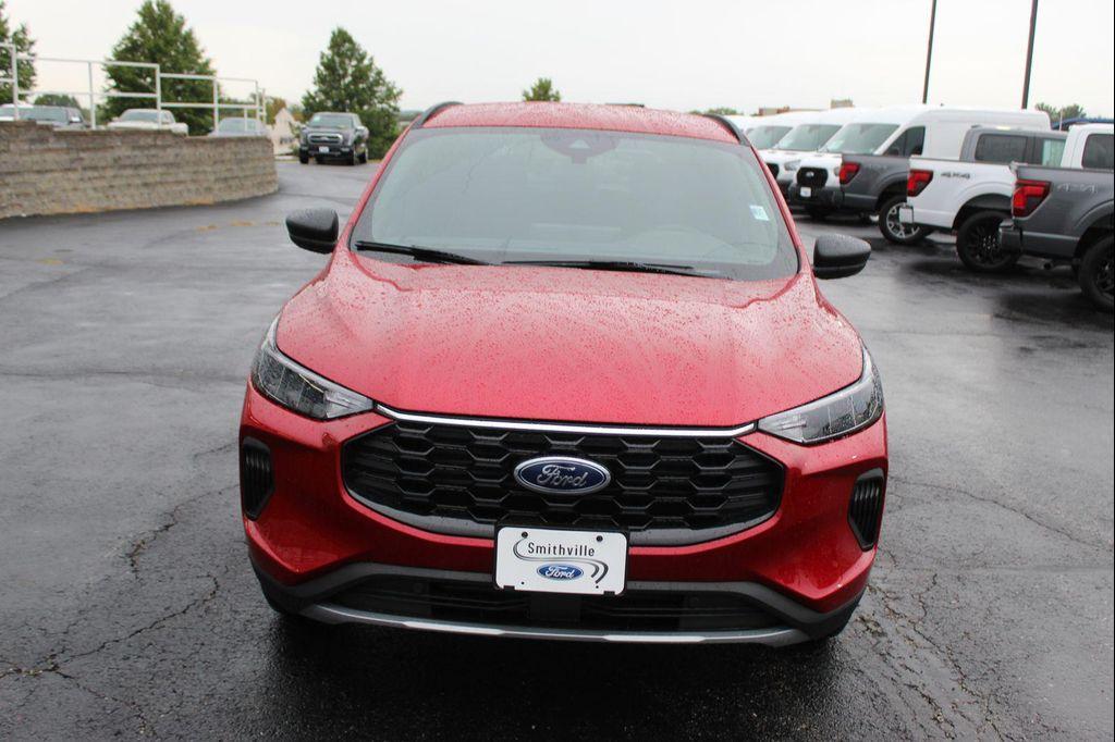 new 2025 Ford Escape car, priced at $28,426