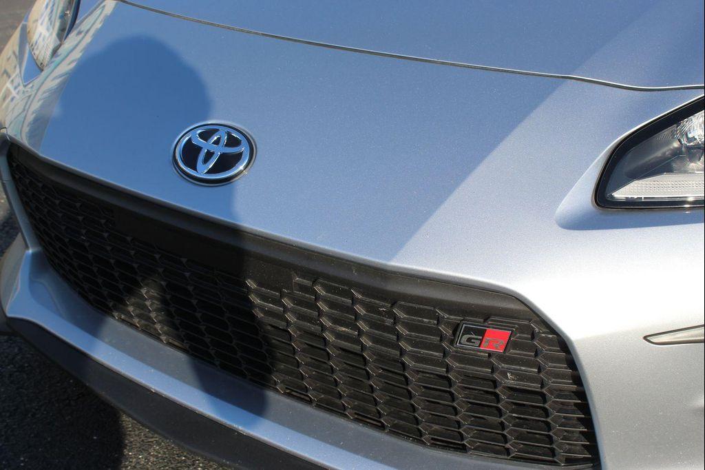 used 2024 Toyota GR86 car, priced at $30,499
