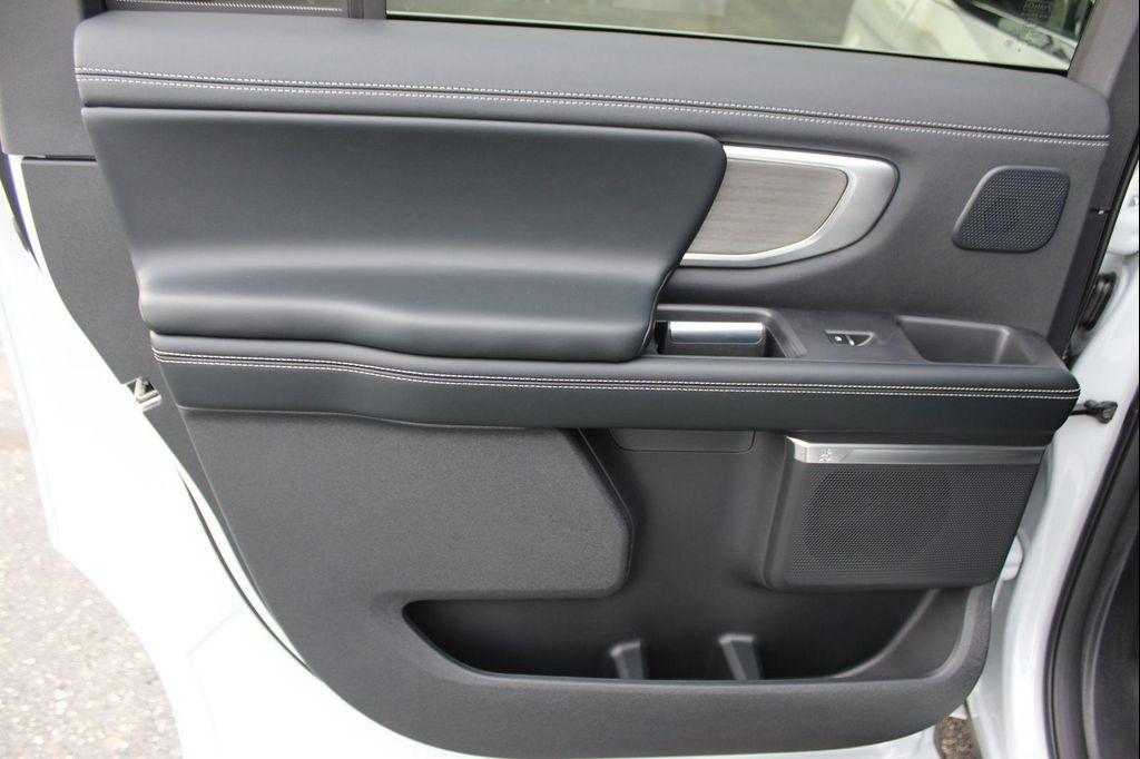 new 2025 Ford Expedition Max car, priced at $80,662