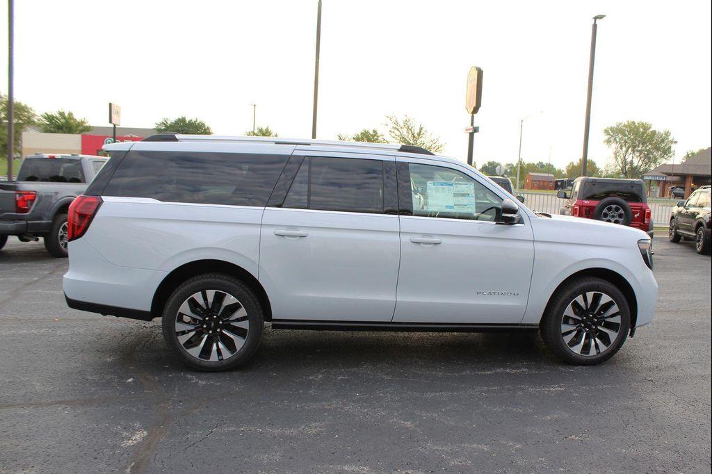 new 2025 Ford Expedition Max car, priced at $80,662