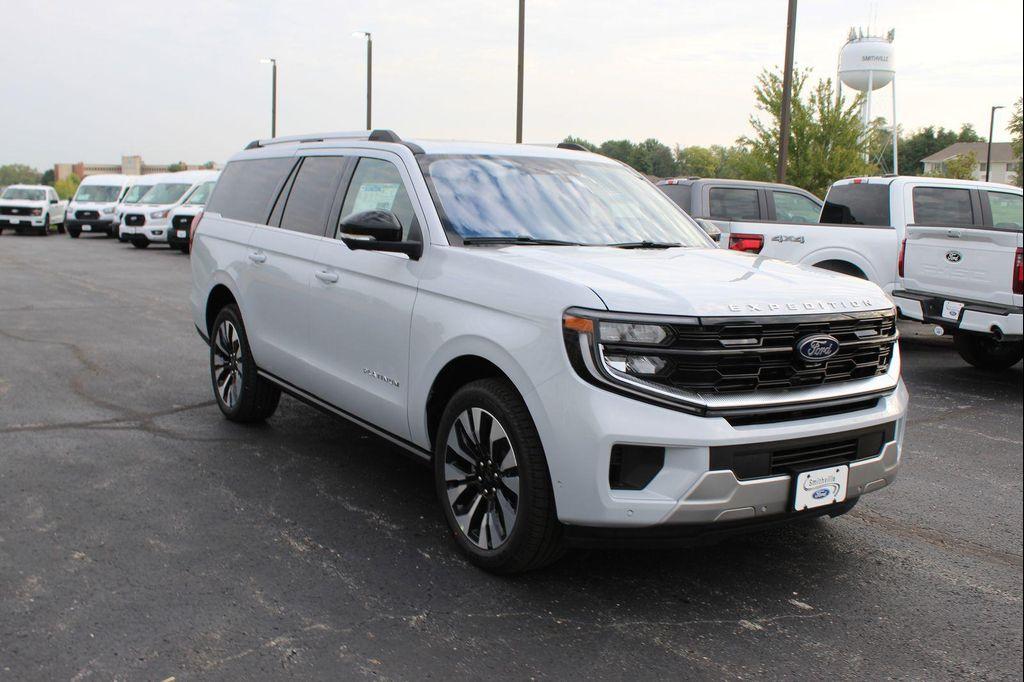 new 2025 Ford Expedition Max car, priced at $80,662