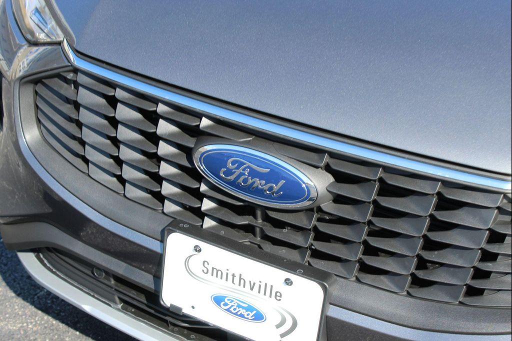 new 2026 Ford Escape car, priced at $32,185