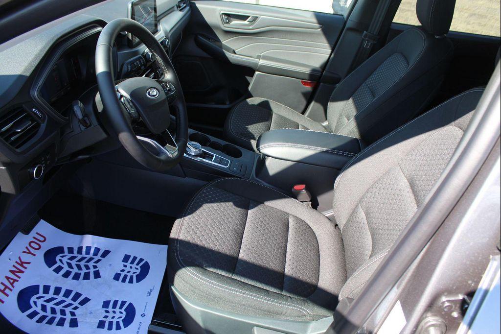 new 2026 Ford Escape car, priced at $32,185