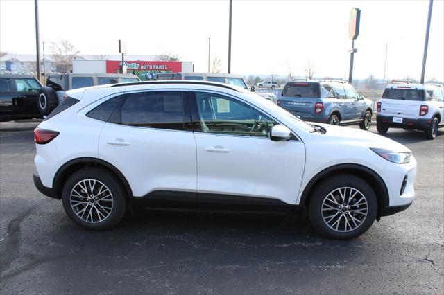 new 2025 Ford Escape car, priced at $44,148