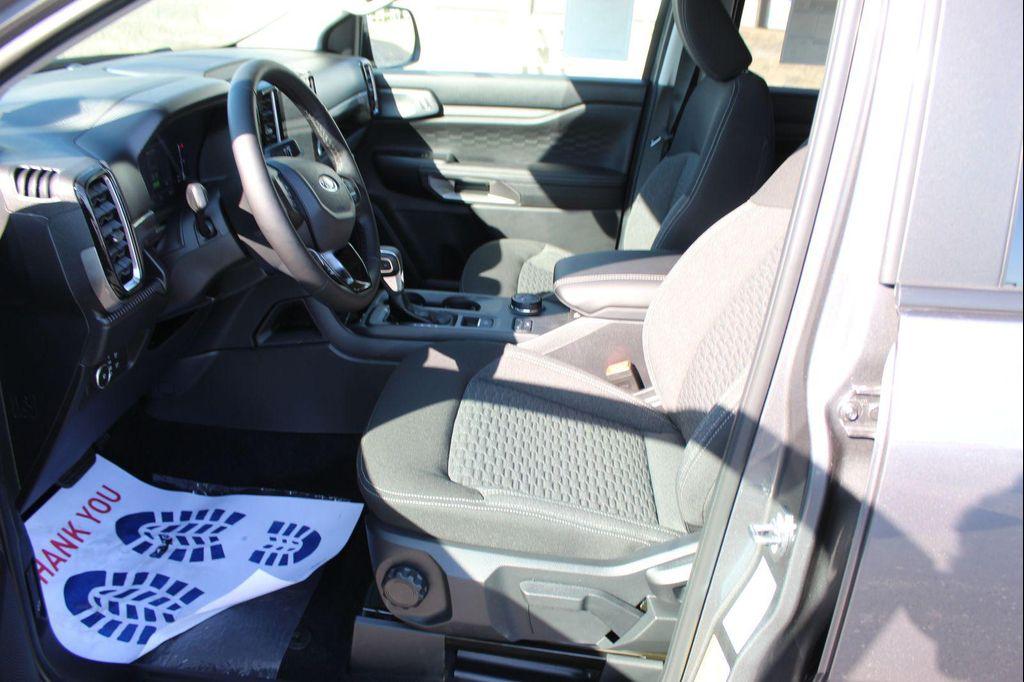 new 2025 Ford Ranger car, priced at $37,124