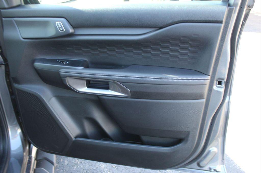 new 2025 Ford Ranger car, priced at $37,124