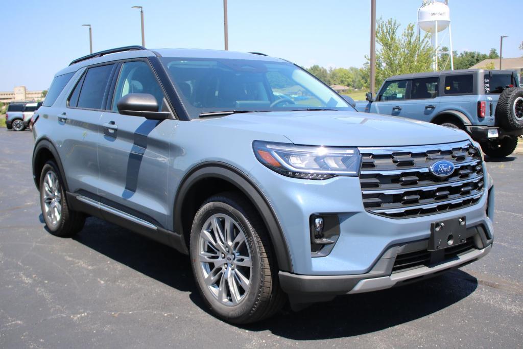 new 2025 Ford Explorer car, priced at $46,600