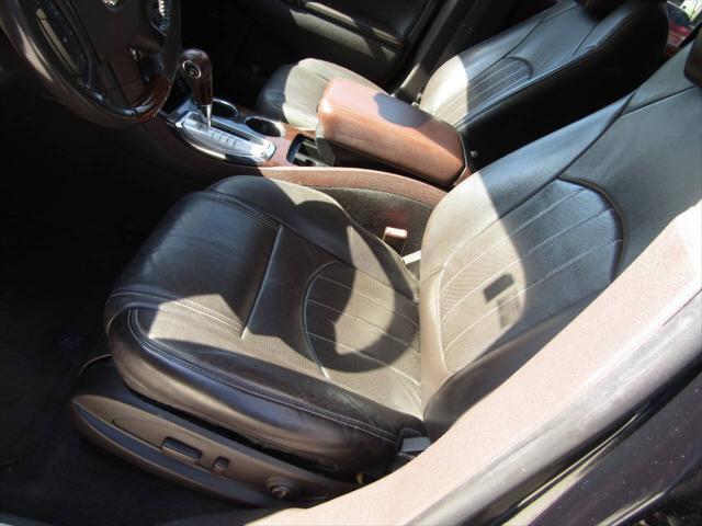 used 2013 Buick Enclave car, priced at $7,995