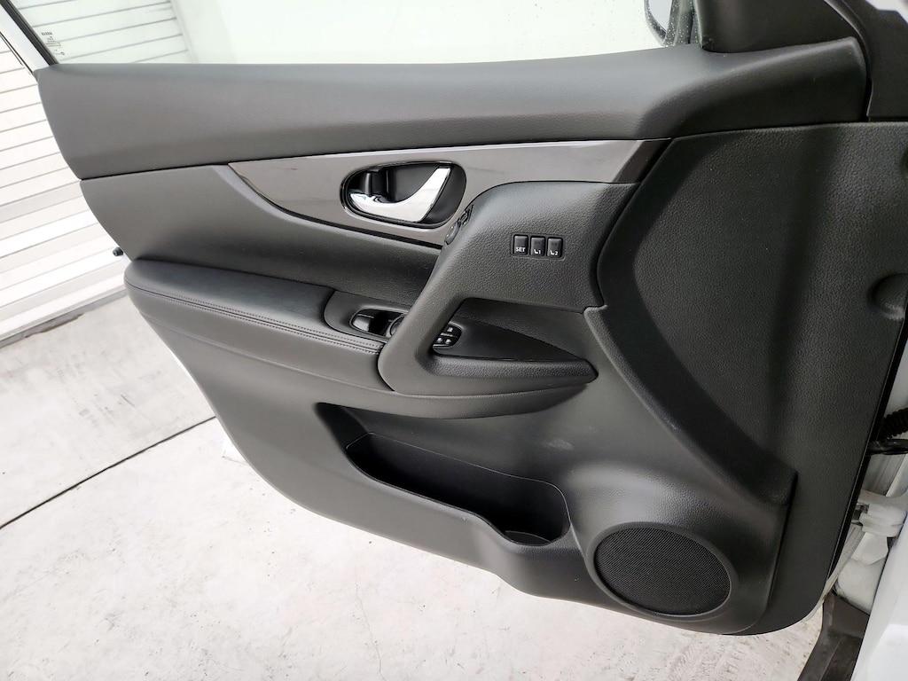 used 2019 Nissan Rogue car, priced at $21,998