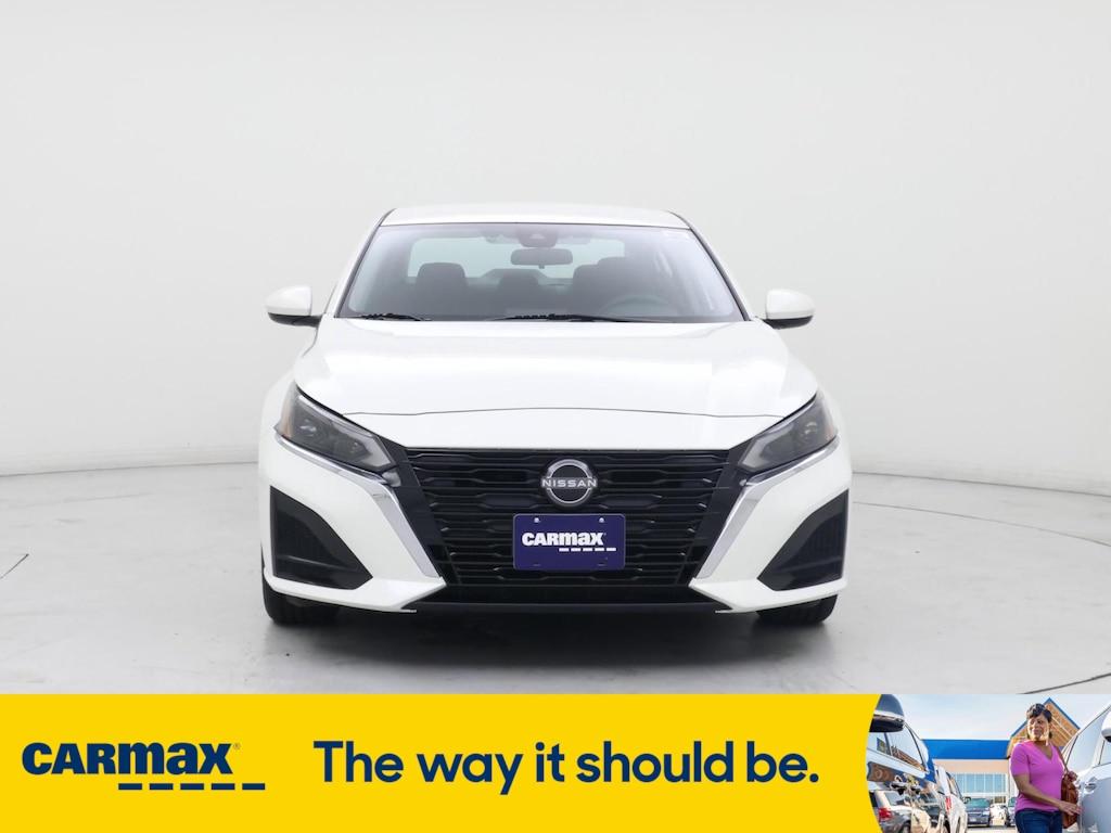 used 2023 Nissan Altima car, priced at $18,998