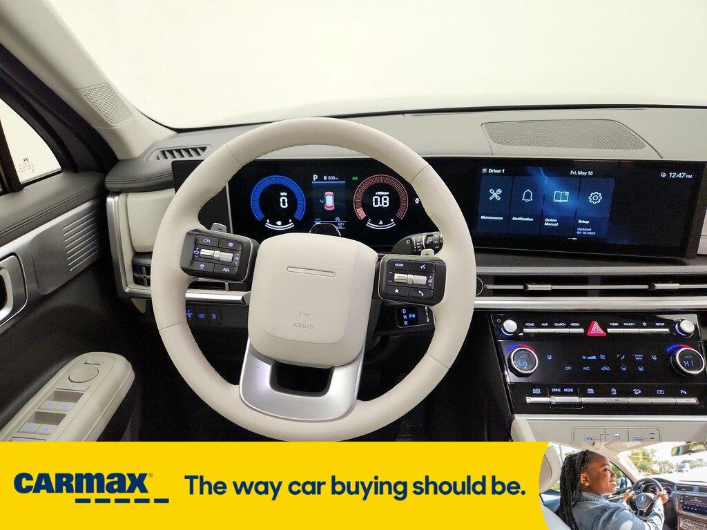 used 2024 Hyundai Santa Fe car, priced at $34,998