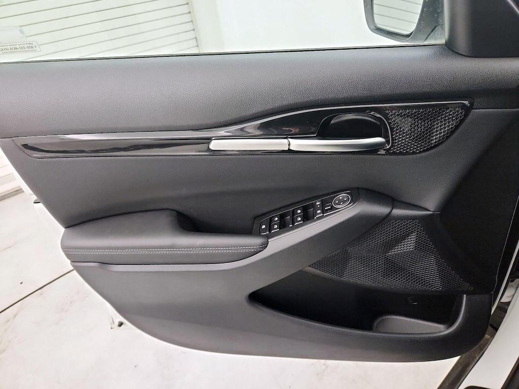 used 2024 Kia Seltos car, priced at $26,998