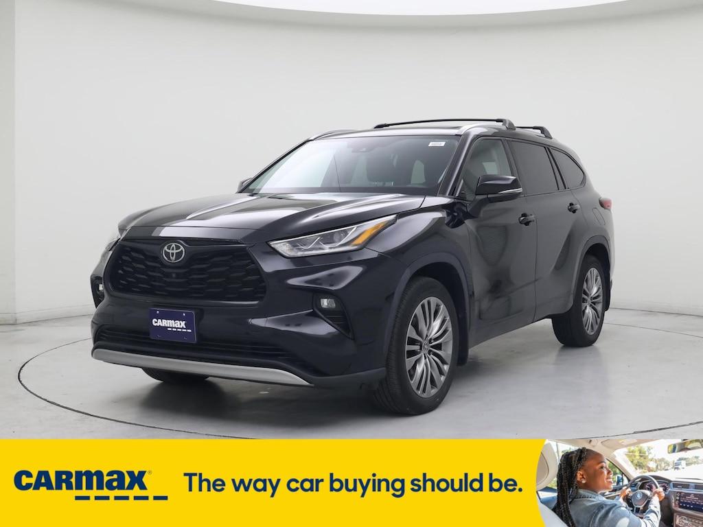 used 2021 Toyota Highlander car, priced at $44,998