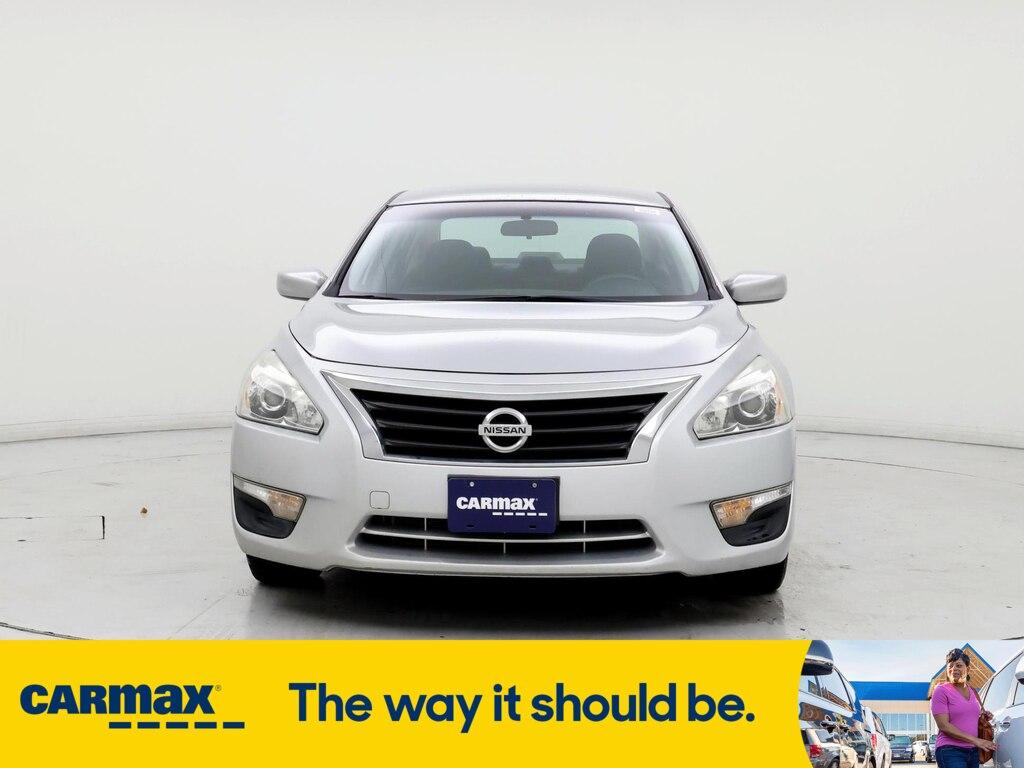 used 2014 Nissan Altima car, priced at $12,998