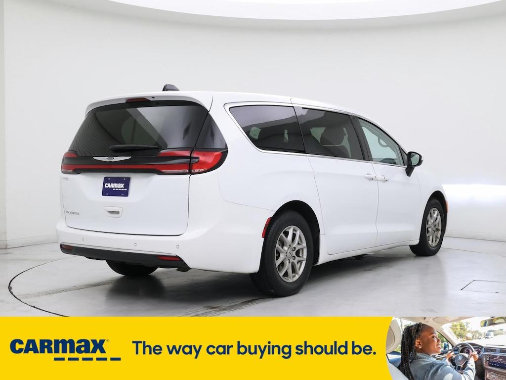 used 2023 Chrysler Pacifica car, priced at $26,998