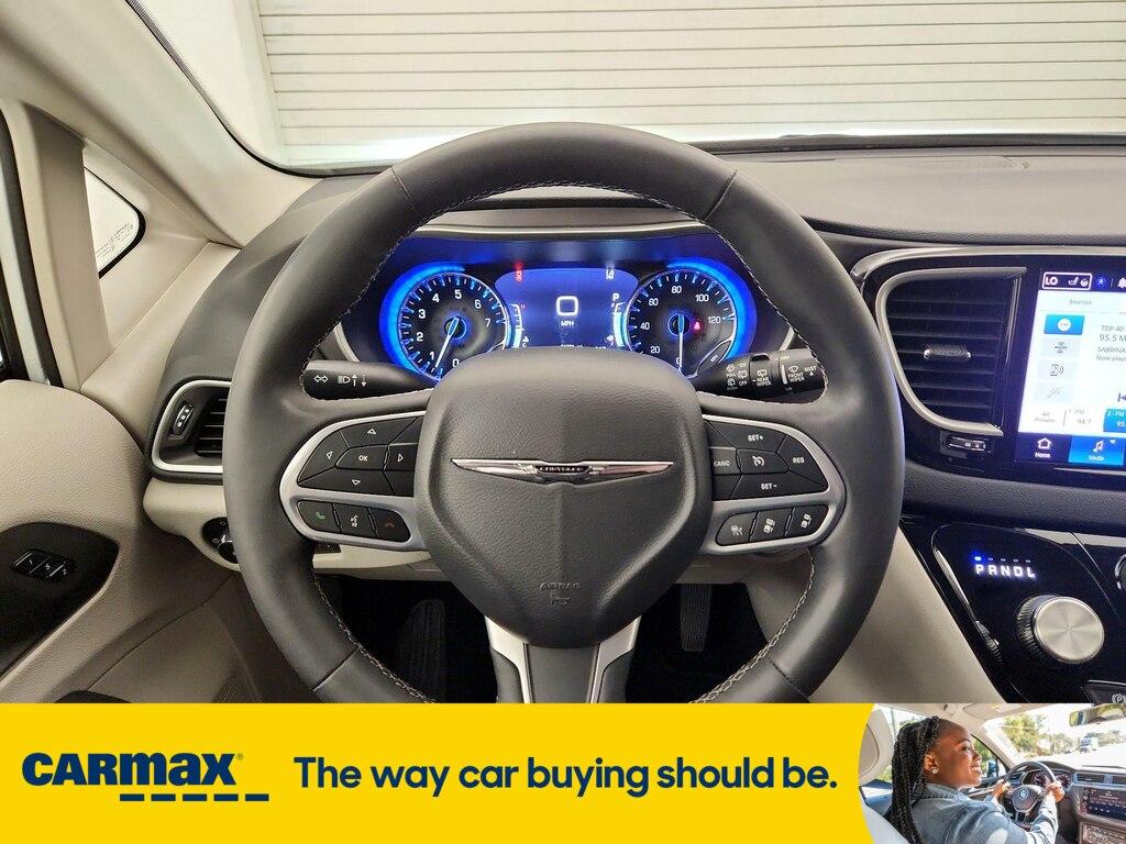 used 2023 Chrysler Pacifica car, priced at $26,998