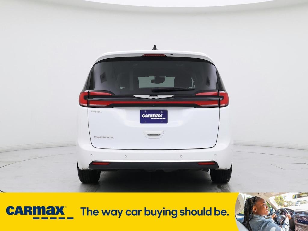 used 2023 Chrysler Pacifica car, priced at $26,998