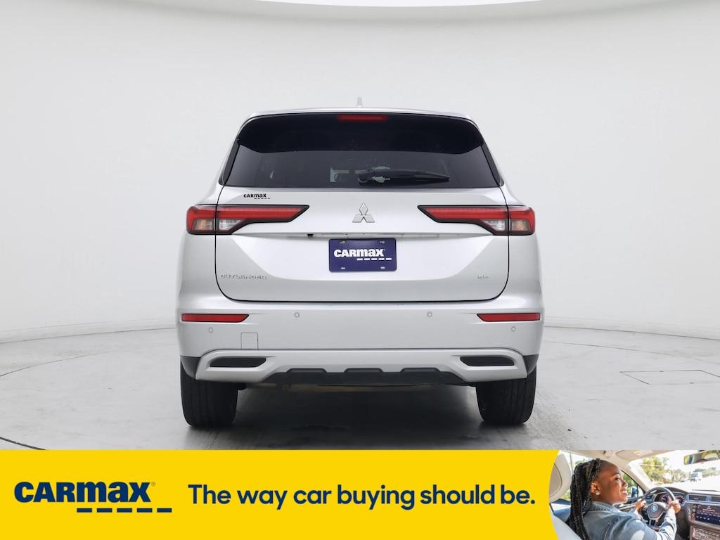 used 2024 Mitsubishi Outlander car, priced at $25,998