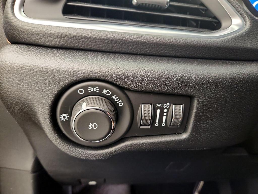 used 2025 Chrysler Pacifica car, priced at $55,998
