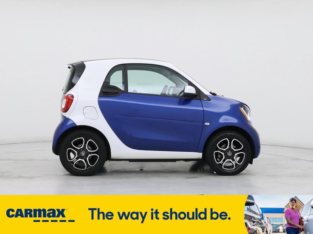 used 2016 smart ForTwo car, priced at $12,998