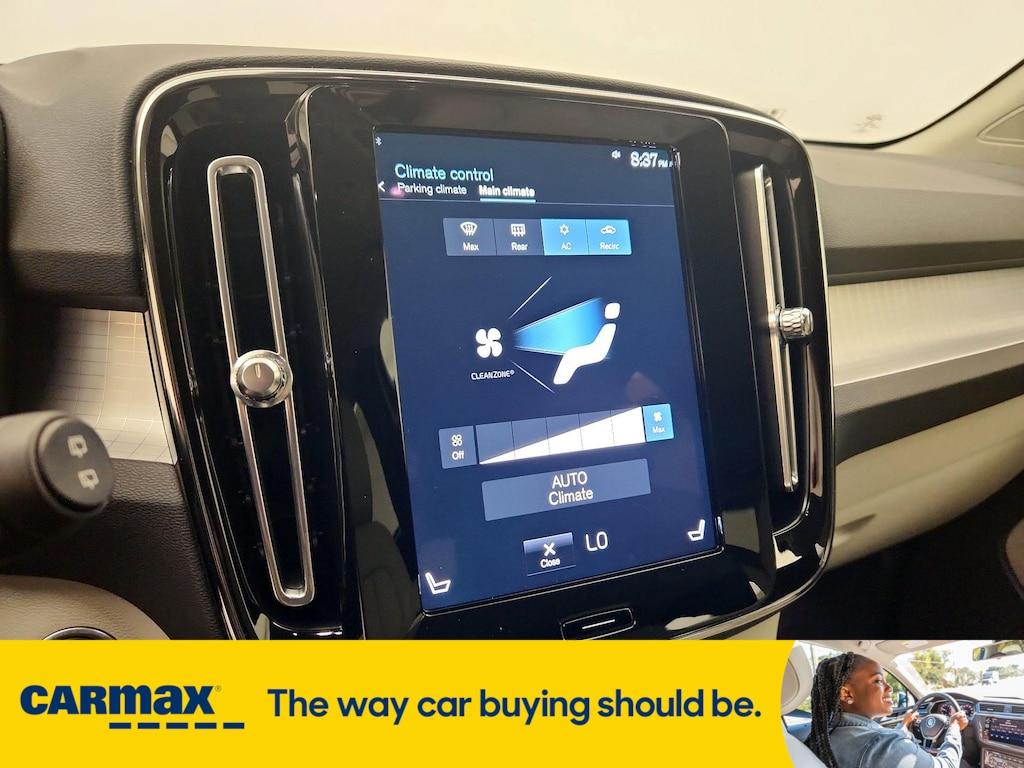 used 2022 Volvo XC40 car, priced at $25,998