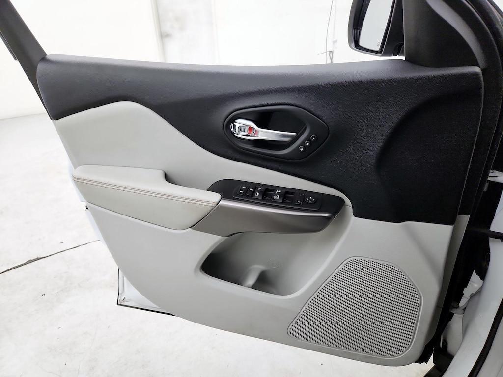 used 2019 Jeep Cherokee car, priced at $19,998