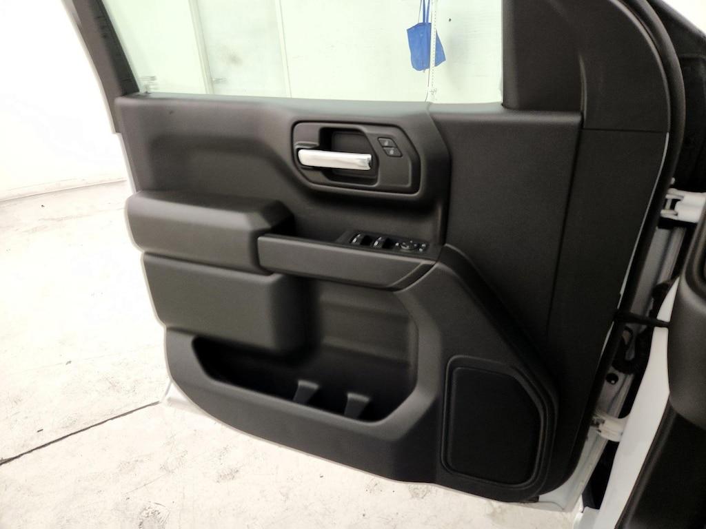 used 2024 GMC Sierra 1500 car, priced at $39,998