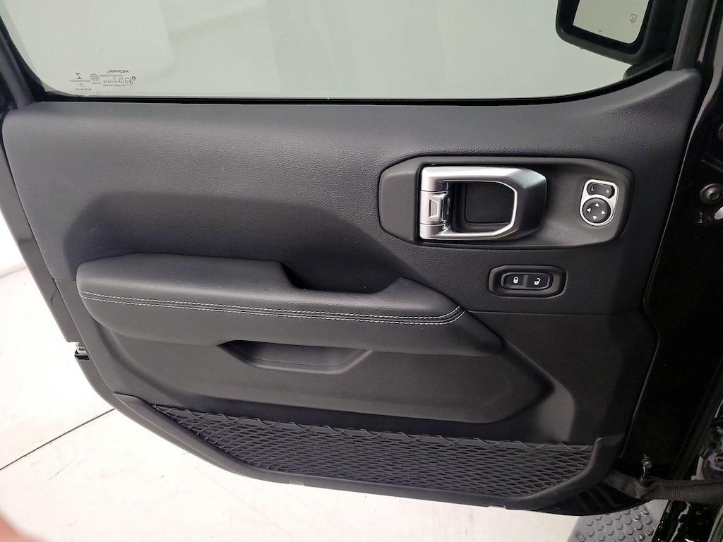 used 2019 Jeep Wrangler car, priced at $32,998