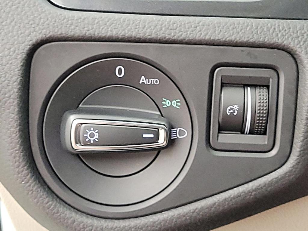 used 2020 Volkswagen Golf car, priced at $18,998