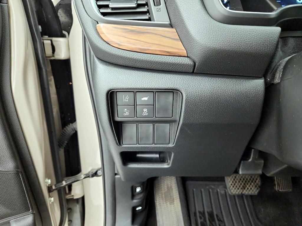 used 2018 Honda CR-V car, priced at $24,998