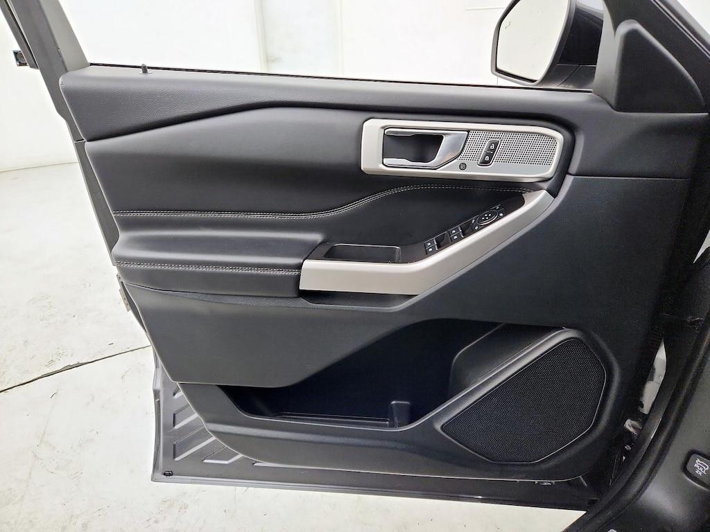 used 2023 Ford Explorer car, priced at $29,998