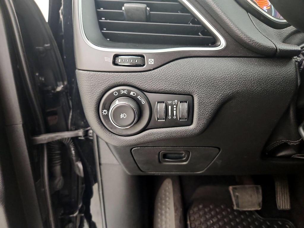 used 2019 Jeep Cherokee car, priced at $17,998