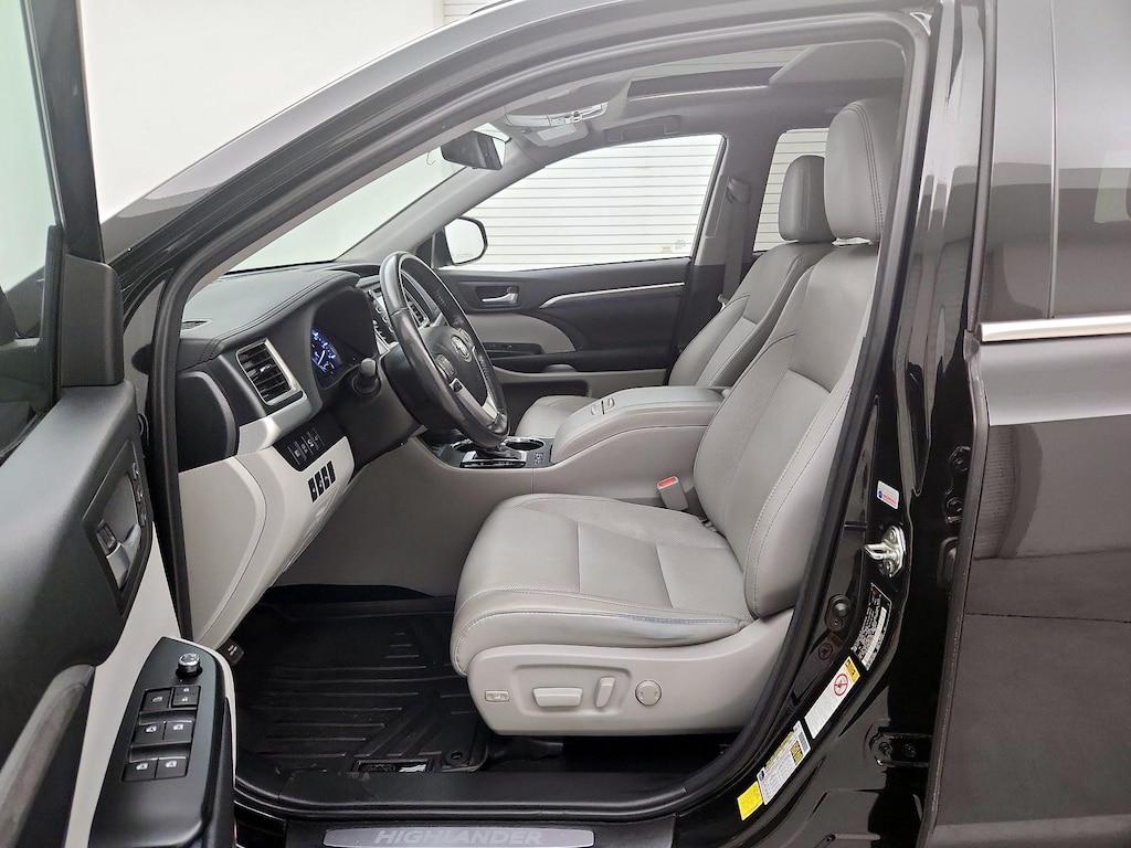 used 2018 Toyota Highlander car, priced at $32,998
