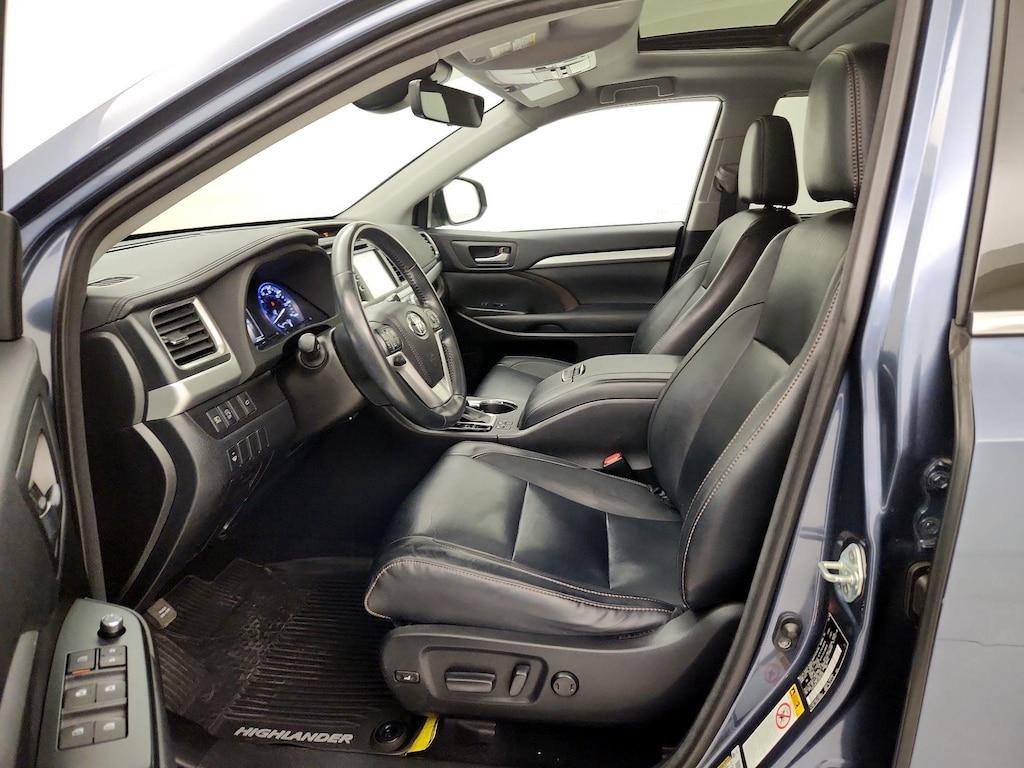 used 2018 Toyota Highlander car, priced at $28,998
