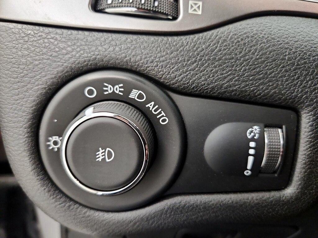 used 2019 Jeep Cherokee car, priced at $18,998