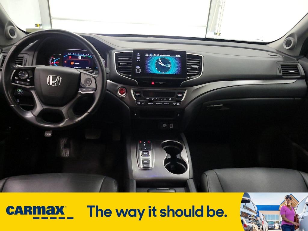 used 2021 Honda Pilot car, priced at $27,998