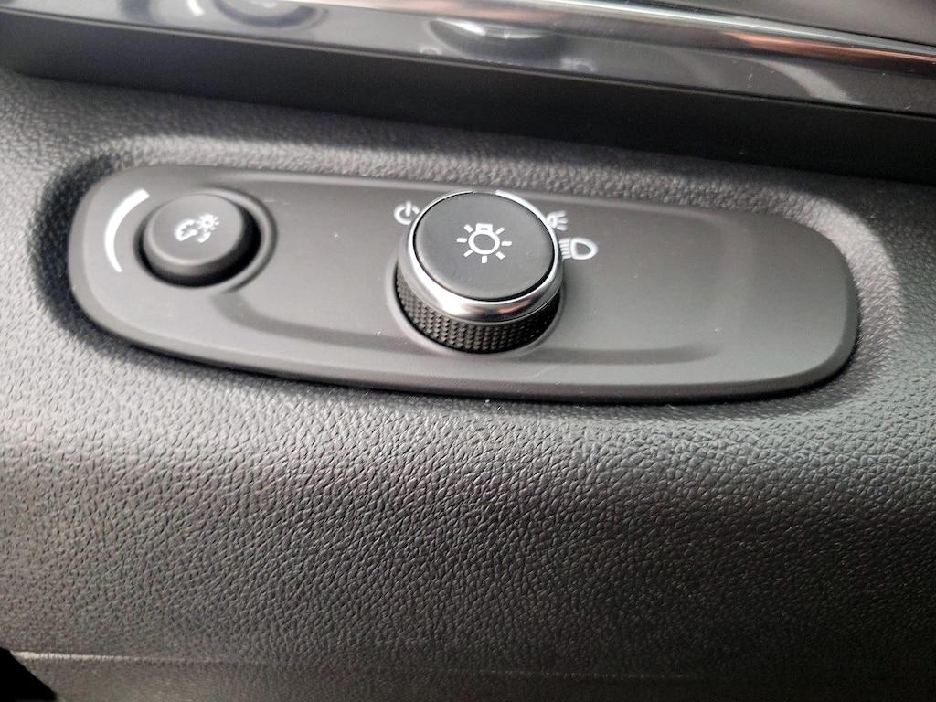 used 2025 Buick Envista car, priced at $27,998