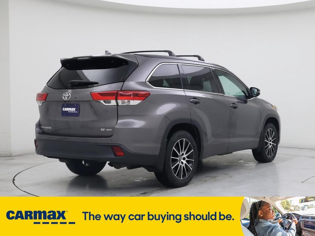 used 2018 Toyota Highlander car, priced at $26,998
