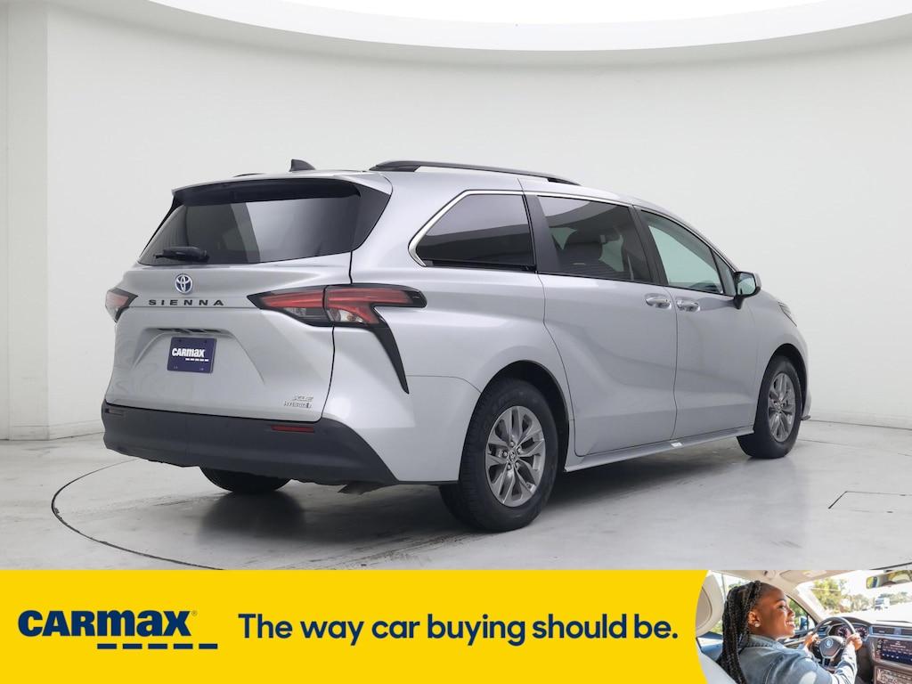 used 2022 Toyota Sienna car, priced at $38,998