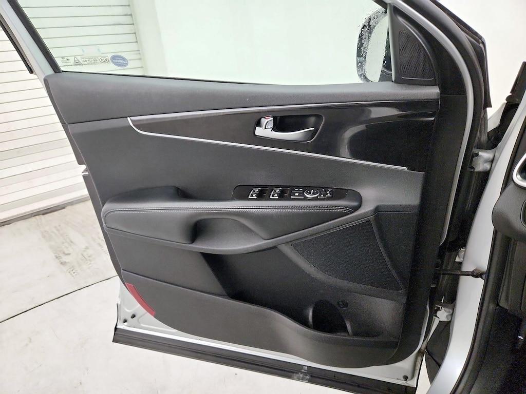 used 2016 Kia Sorento car, priced at $15,998