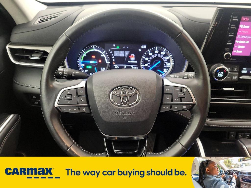 used 2021 Toyota Highlander Hybrid car, priced at $44,998